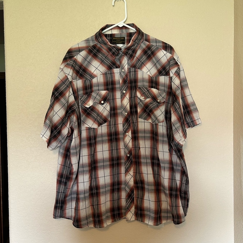 Wrangler Rustler Men’s Plaid Pearl Button Snap Western Button Down Shirt
